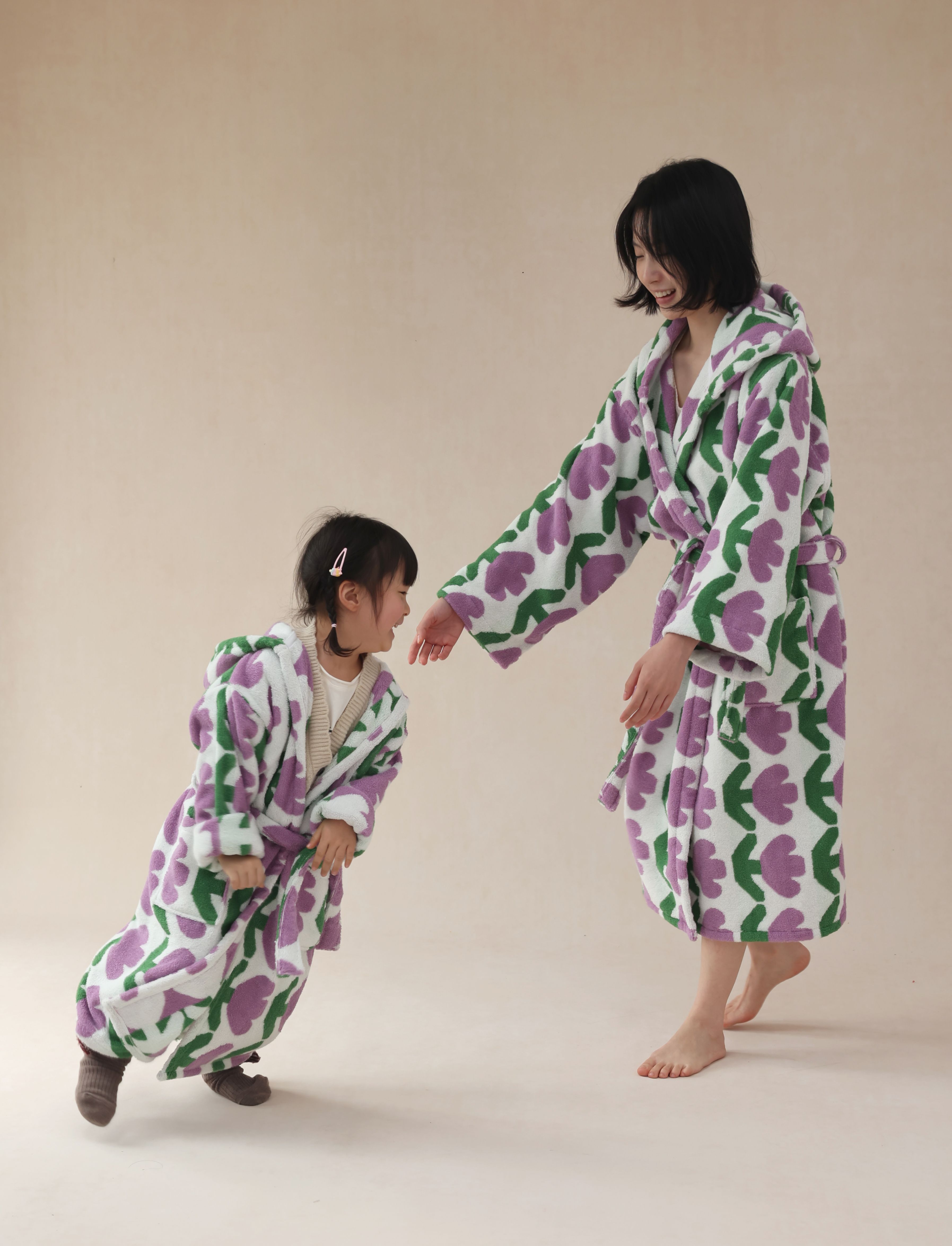 2024 New Parent-Child Tulip Bathrobe - Essential for Home and Travel